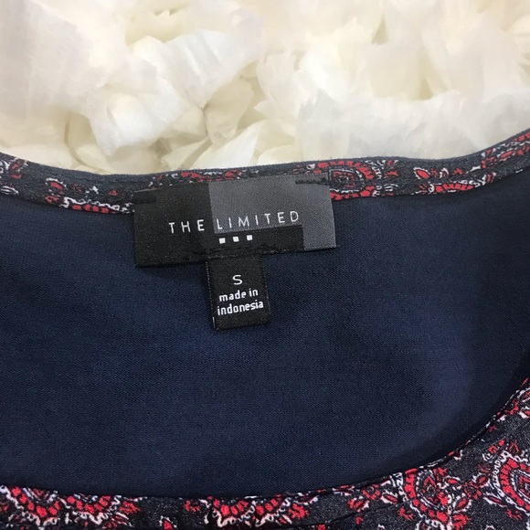 The Limited sleeveless top. - Picture 5 of 5